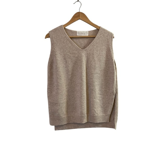 GREIGE ROOM Beige Side Vents V-Neck Wool Sweater Vest OS - Picture 1 of 4